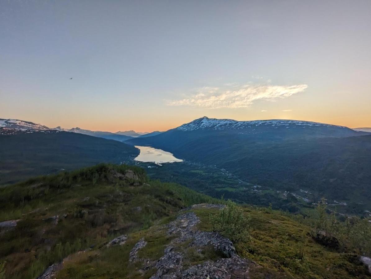 Storfossen Hostel Gratangen Kültér fotó